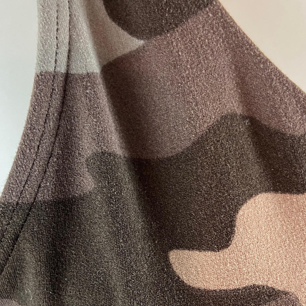 lululemon athletica Camo Dusty Bronze Camouflage sports bra Align Tank Top crop - Picture 2 of 7